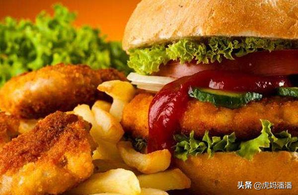 小小女孩乳房就发育了，这几大因素是孩子性早熟元凶