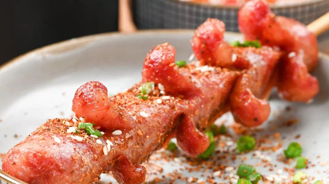 体育西嗦plus版米粉，一年卖出20万碗，fu南人一定都吃过