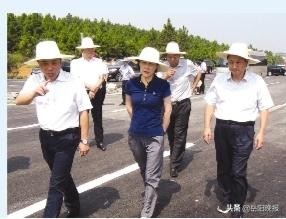 政通路畅人和，汨罗构架人民满意大交通