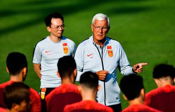 国足0:3不敌韩国争议判罚,世预赛国足0-0战平菲律宾