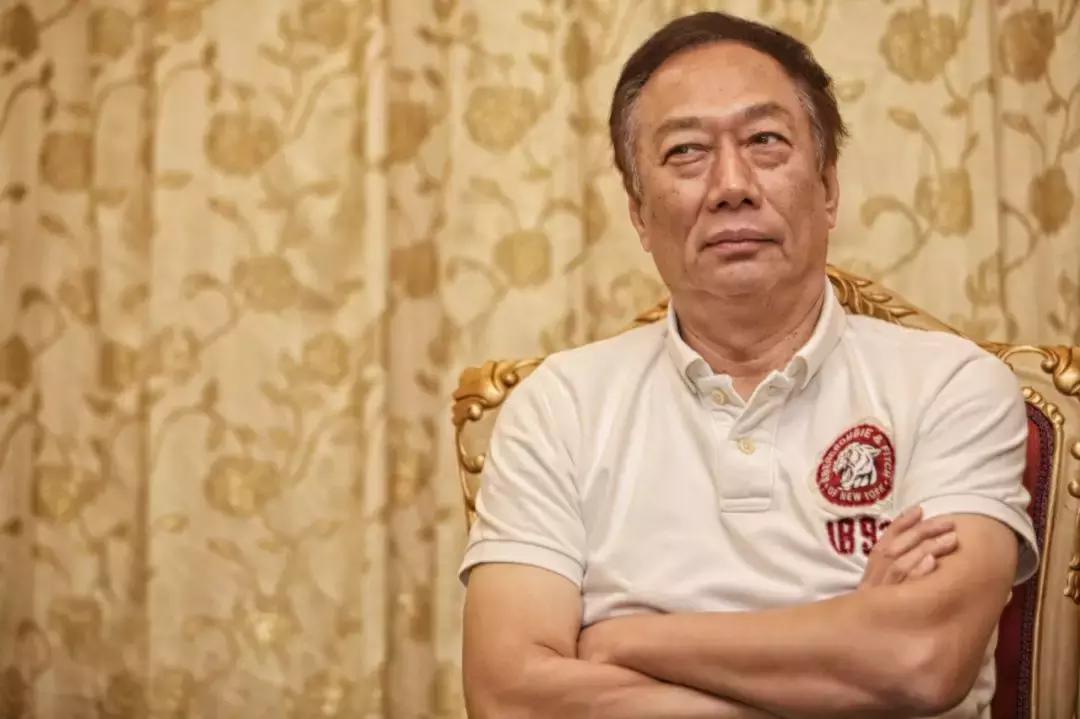 郭台铭卸任鸿海董事长,富士康郭台铭退休