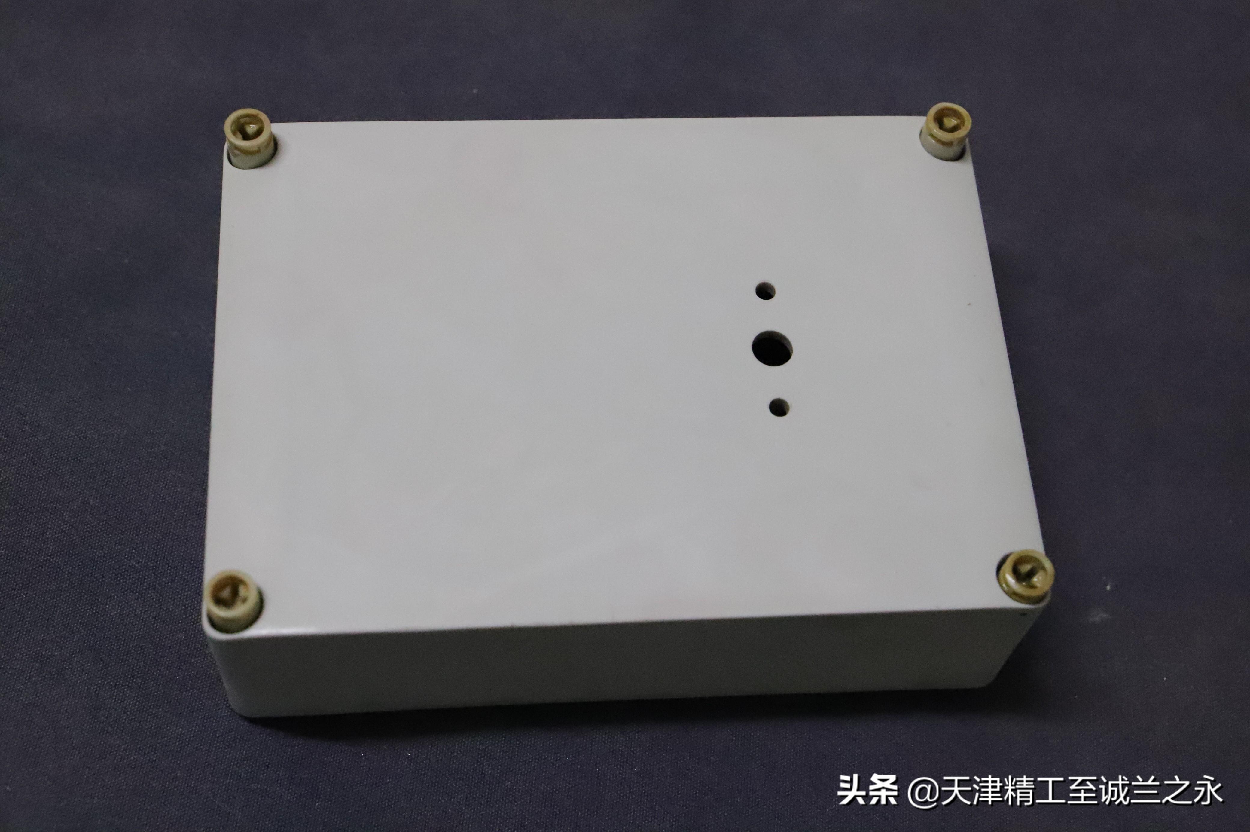 汽车喷漆工的信仰级工具翻新：瑞典IRT-300烤漆灯