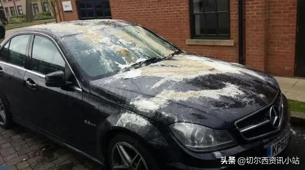 你从未听说过的十大英超恶作剧，巴神欧文皮克纷纷中枪苦不堪言