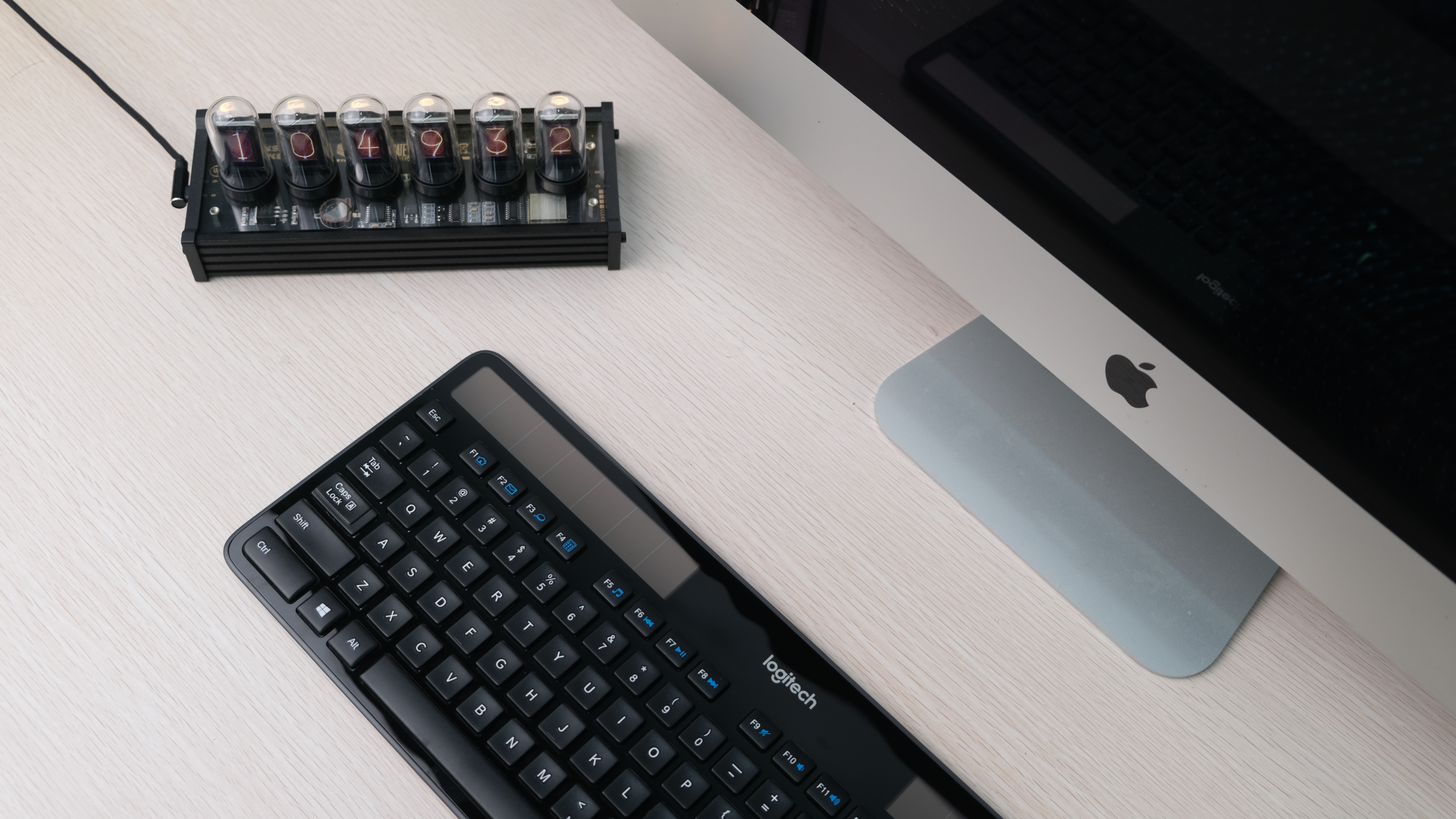 罗技k760太阳能键盘拆卸,罗技键盘780和罗技k750