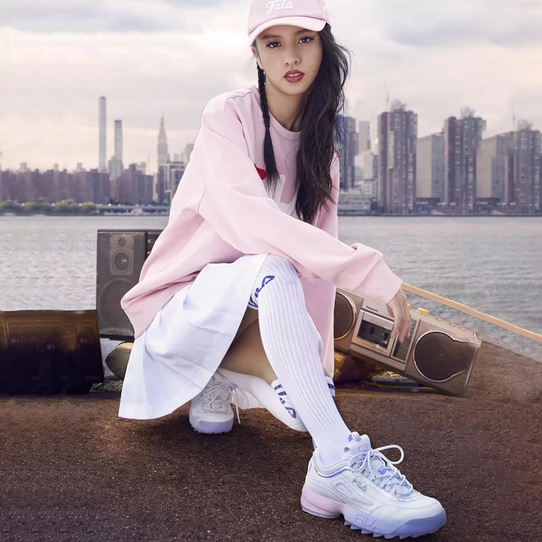 泫雅同款运动鞋,倪妮运动鞋
