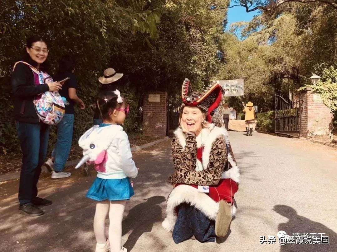 翠霞带你看看洛杉矶的精灵集市