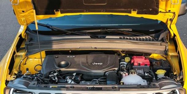 2018款jeep自由侠值不值得购买,2018jeep自由侠值不值得买