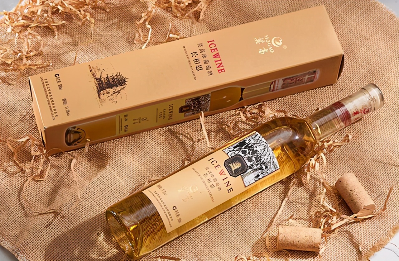 酒友圣诞节约会想玩浪漫？送花不如请她喝杯甜甜的酒