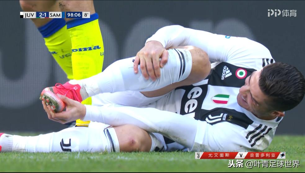 梅西和c罗35次对决谁赢得多,c罗被梅西压制的5大瞬间