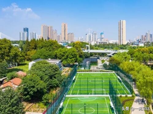 汉口即将建的足球场最新消息,武汉天然草皮足球场