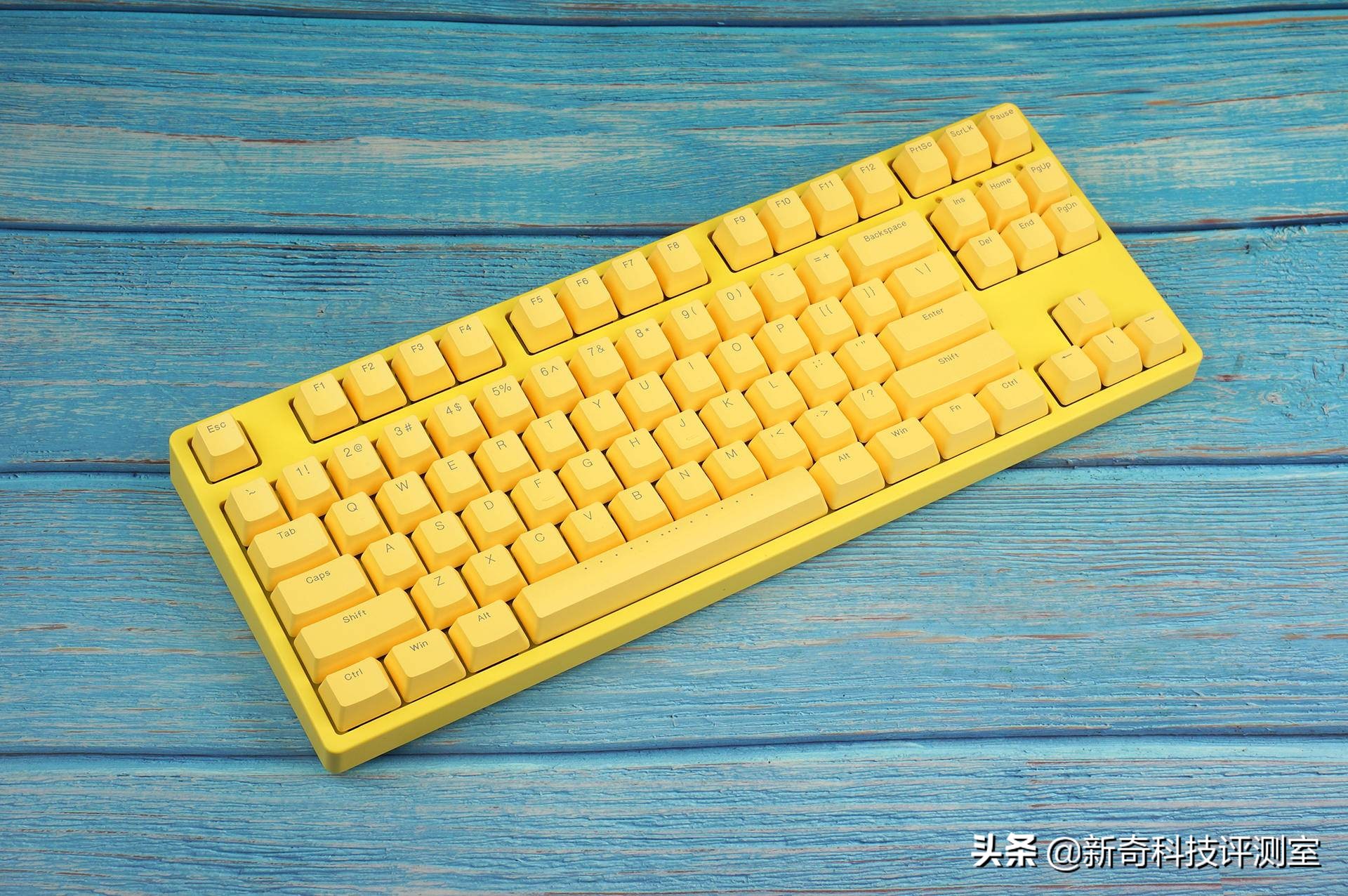 ikbc键盘w200评测,ikbc无线机械键盘w200深空灰