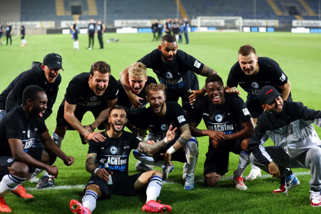 三年，从破产边缘到傲赴德甲