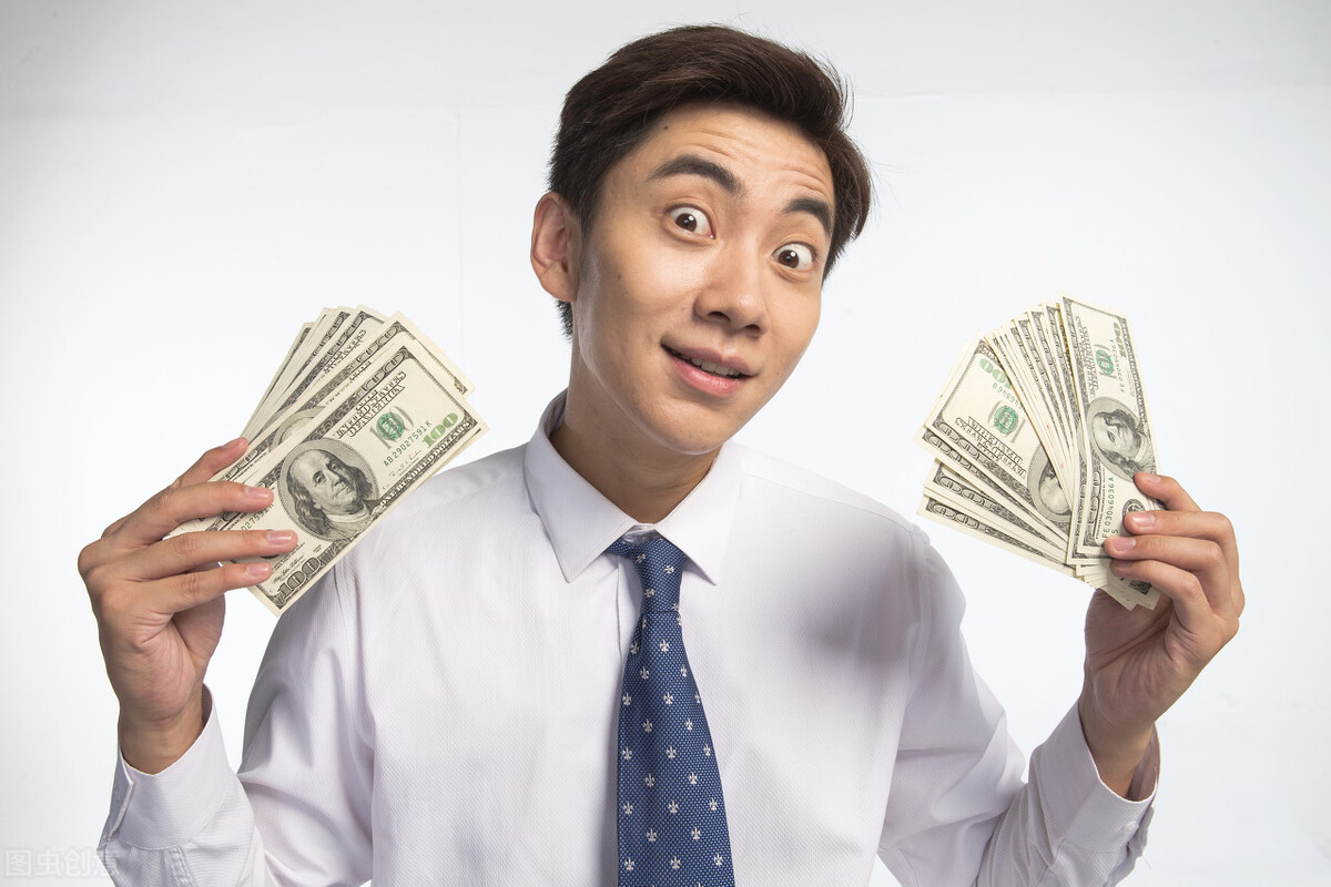 上班赚不到大钱，难道真的就没有其他的赚钱方法了吗？