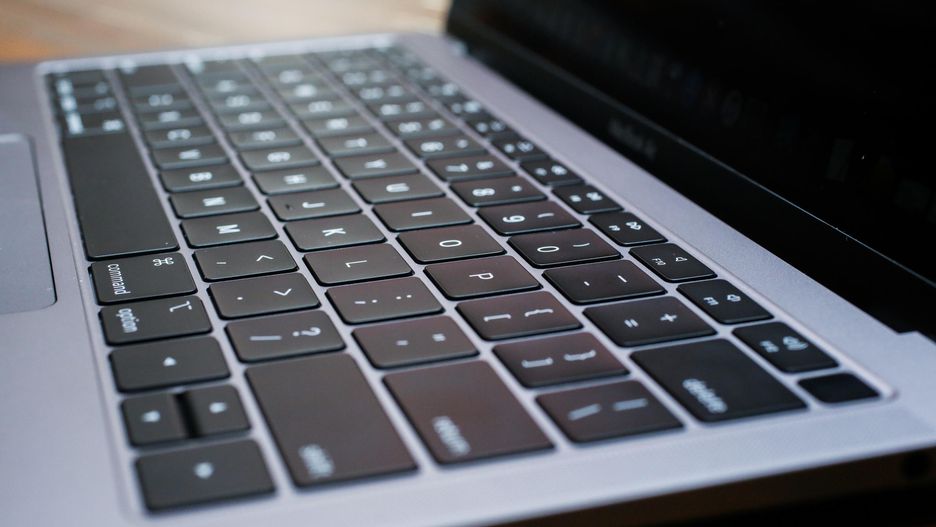 2017苹果macbookair评测,macbookair256g够用吗