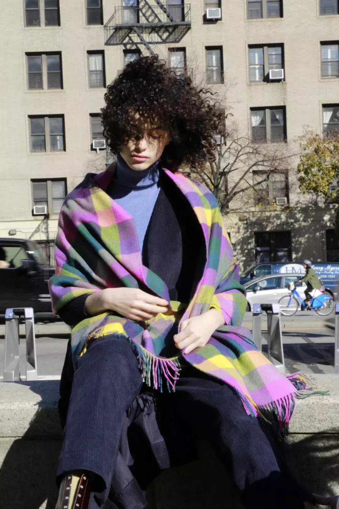 刘雯50个瞬间告诉你,刘雯冬天穿的羽绒服