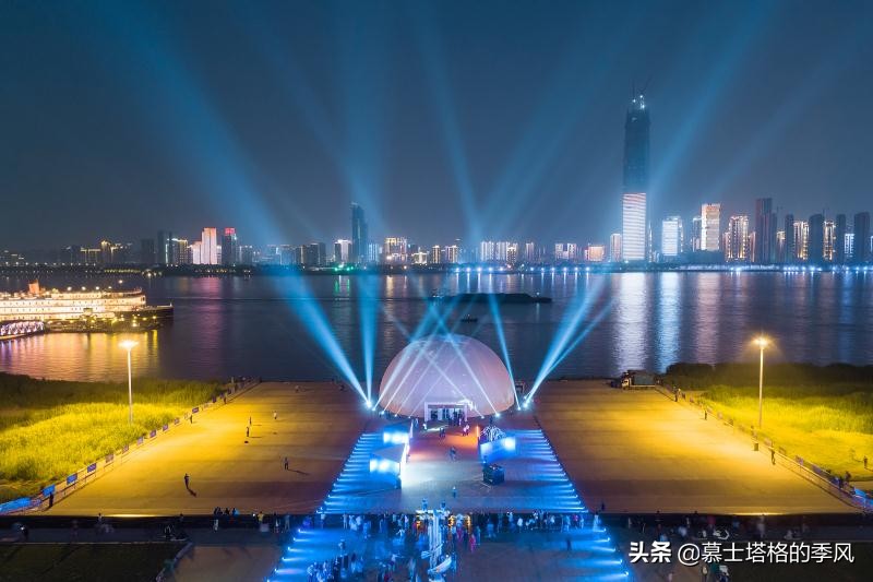 中国夜生活最丰富的10座城，你去过几个？