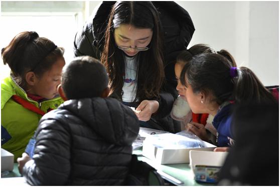 鍏崇埍闈掑皯骞村叕鐩婃垚闀胯惀,鍏崇埍鍎跨绛戞ⅵ璧疯埅蹇楁効鏈嶅姟娲诲姩