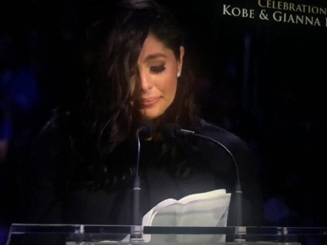 乔丹吊唁科比哭成泪人,乔丹吊唁科比全过程