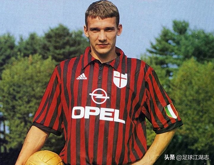 足球转会市场200万以内最好的球员,足球历年转会纪录