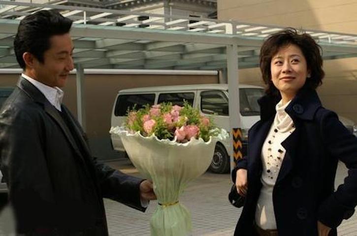 双面胶李亚平结局,双面胶李亚平欺骗片段