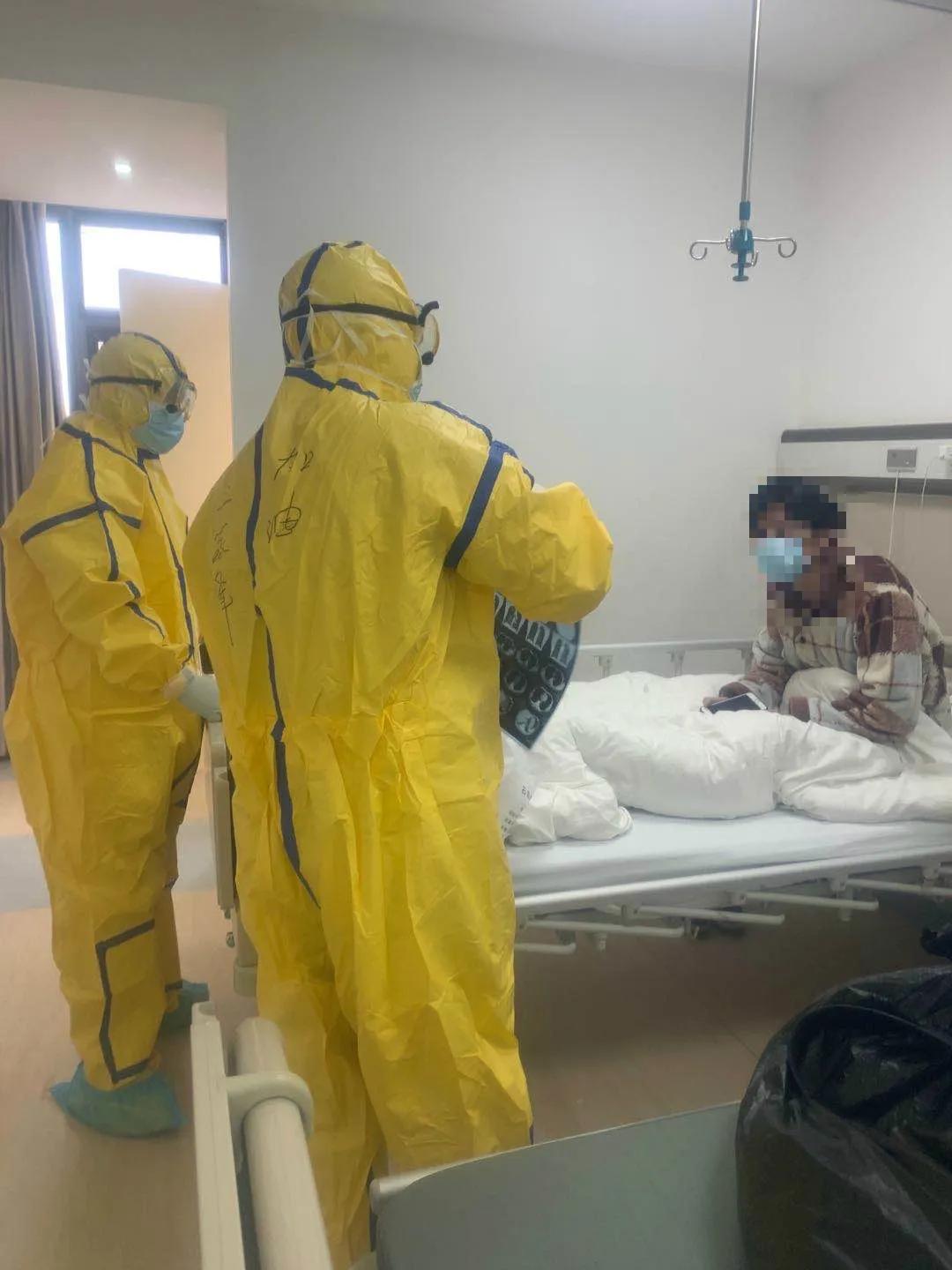 战疫中的人和事800字,战疫人物事例100例