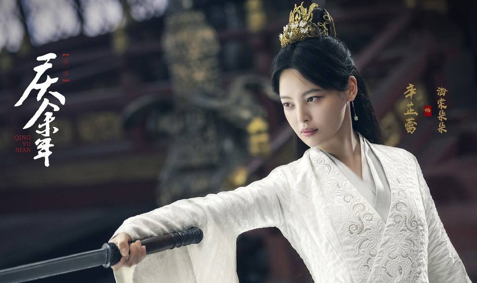 十年前，孙东海用艾滋针头抵住李小冉喉咙，李小冉被吓得崩溃大哭