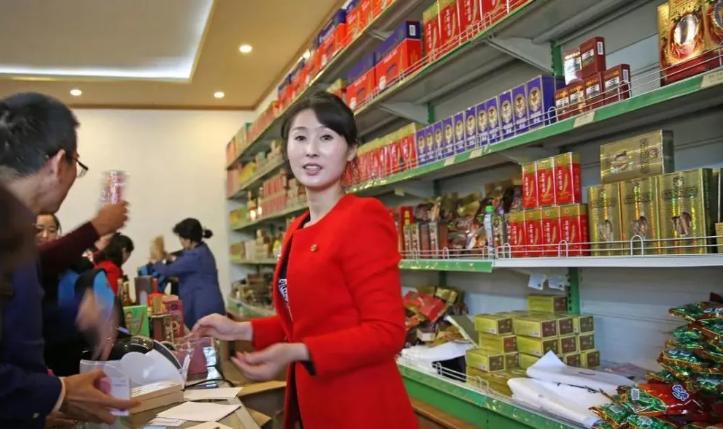 中国游客在朝鲜购物,朝鲜购物中国人必买