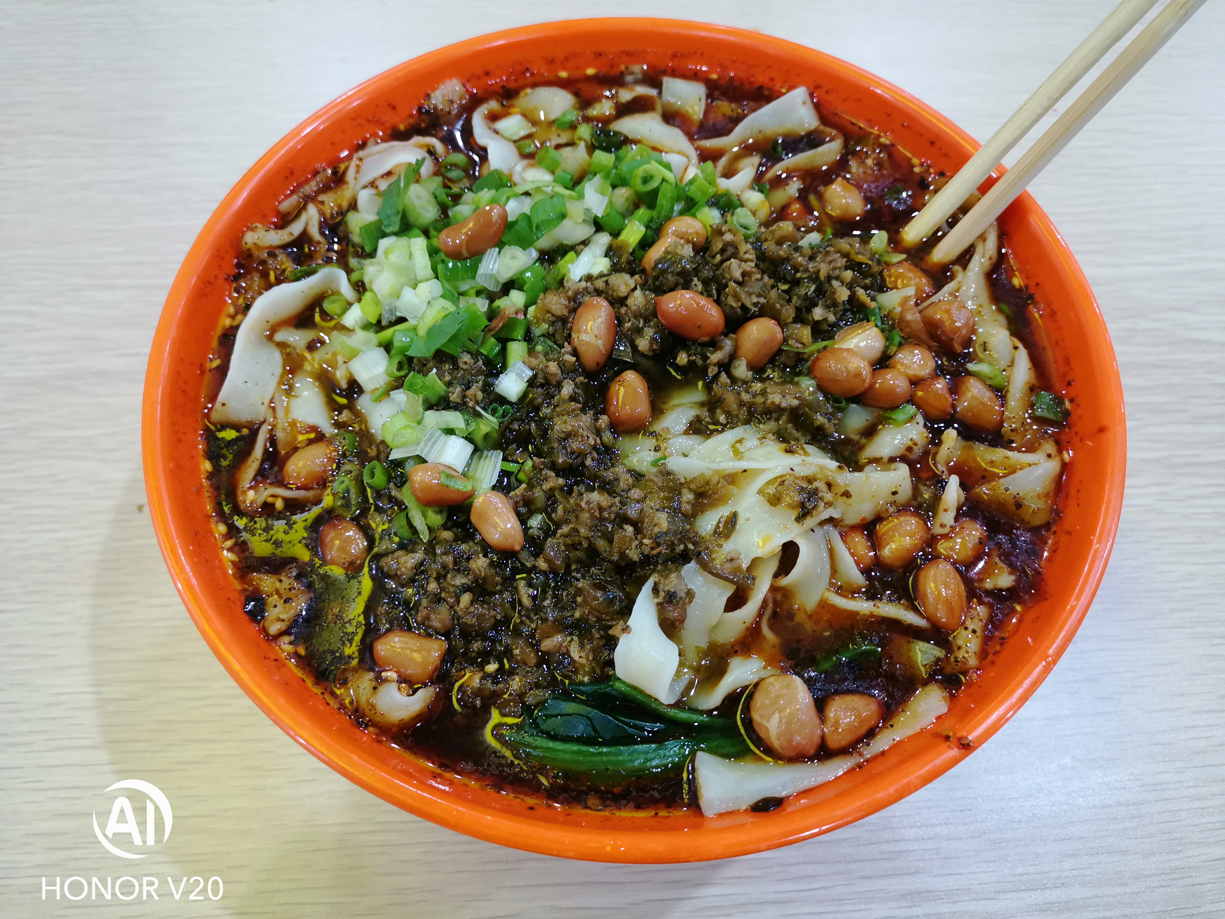 荣耀V20体验四个月，写在荣耀20发布之前