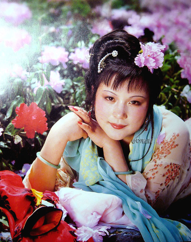 红楼梦87版10版艺人对比,老版红楼梦艺人照片对比