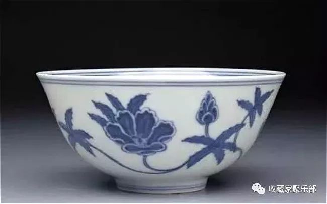 中国元明青花瓷器图鉴,明晚期青花瓷器图片