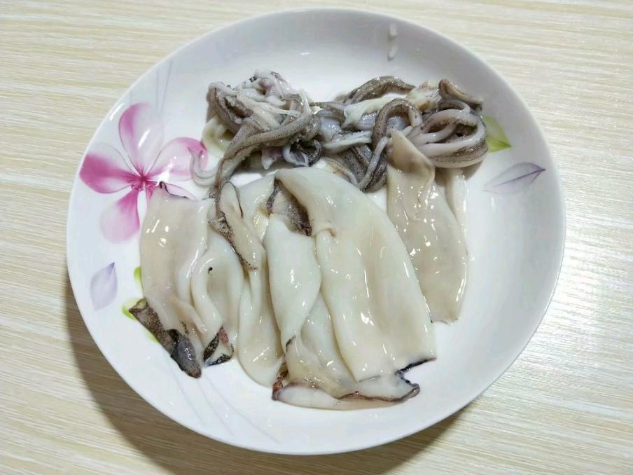 鱿鱼圈炸酥脆的方法,鱿鱼圈怎么炸家常做法