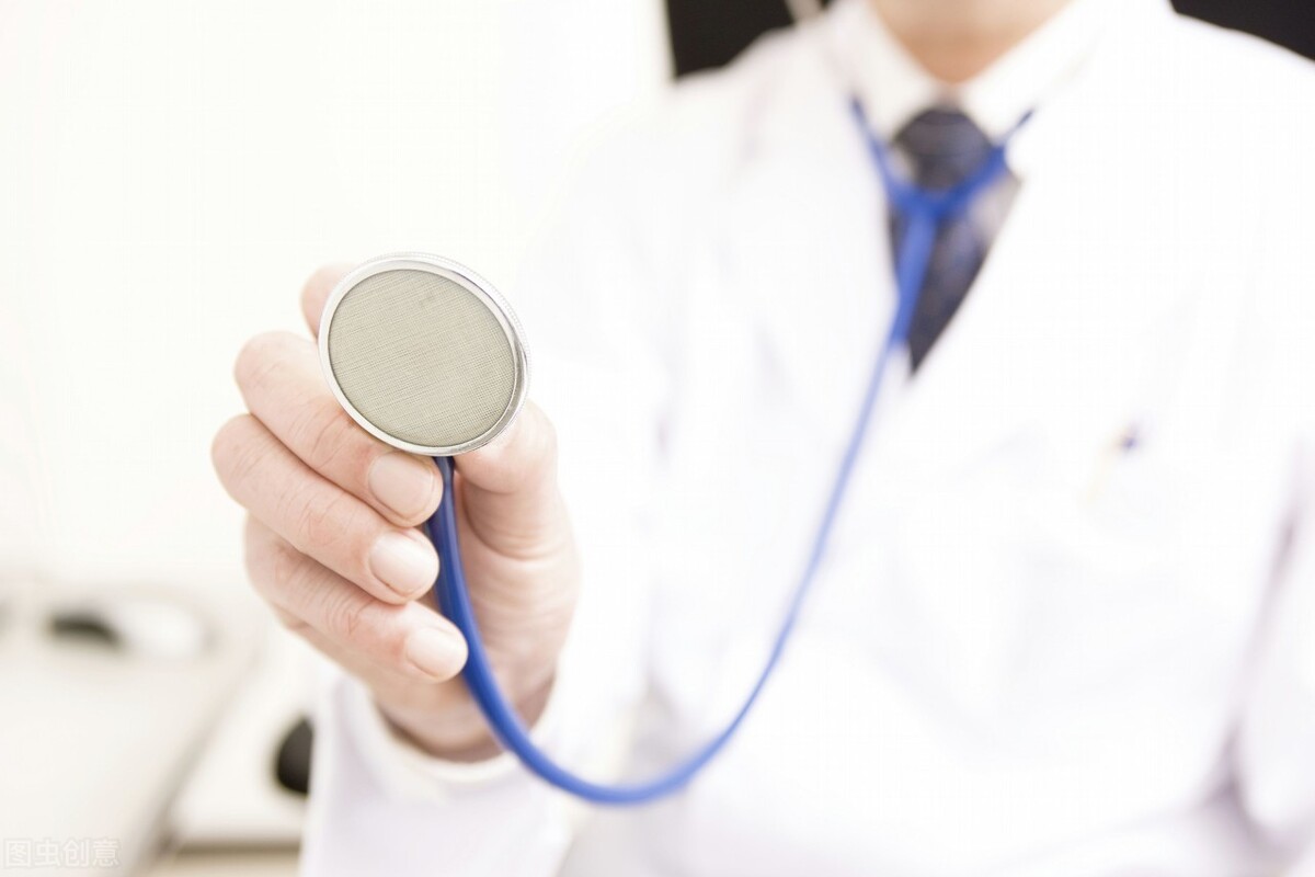 有纹身可以考公务员吗可以进厂吗,有纹身可以考公务员吗