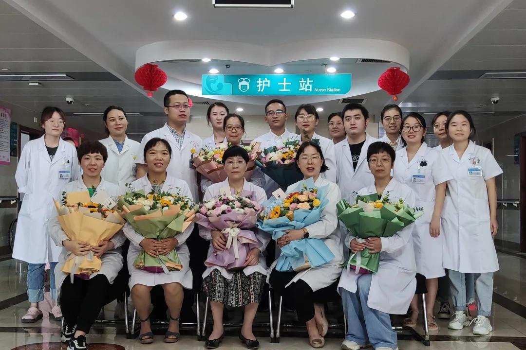 81岁老人怎么样了,八十多岁老太太生病不上医院