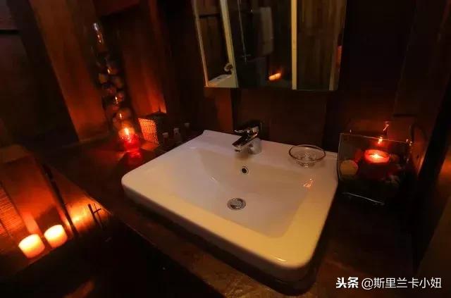 一次只接待一个顾客,一次只接待一个人的酒店