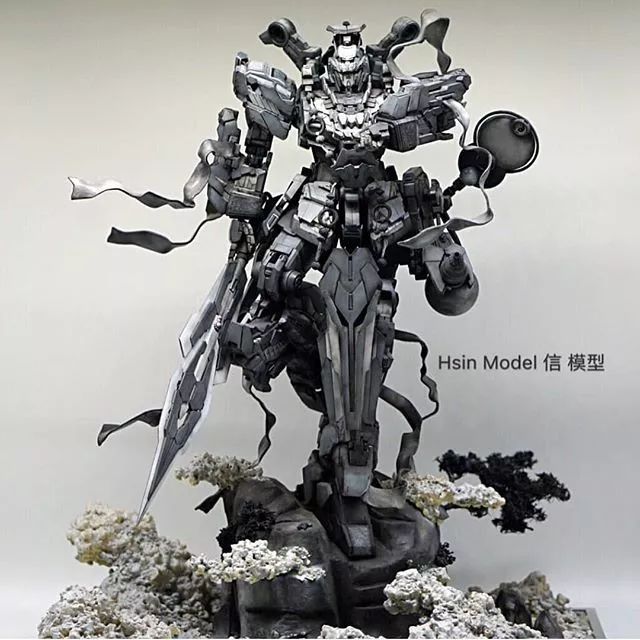 高达的独角兽形态有多帅,高达屹立于大地之上