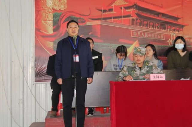 走进绿色军营的感受,绿色军营青春绽放