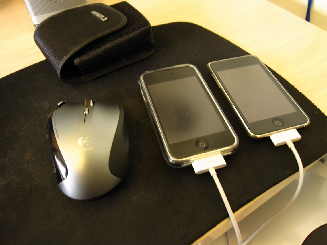 只能用wifi的iphone有什么缺点,那些年我们用过的苹果手机