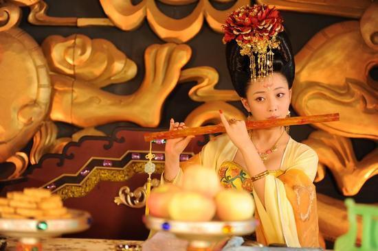 安史之乱唐玄宗赐死杨贵妃,安史之乱杨贵妃下落