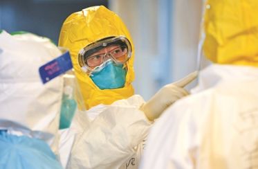 抗疫人民军队听党指挥,抗疫人员信心满满