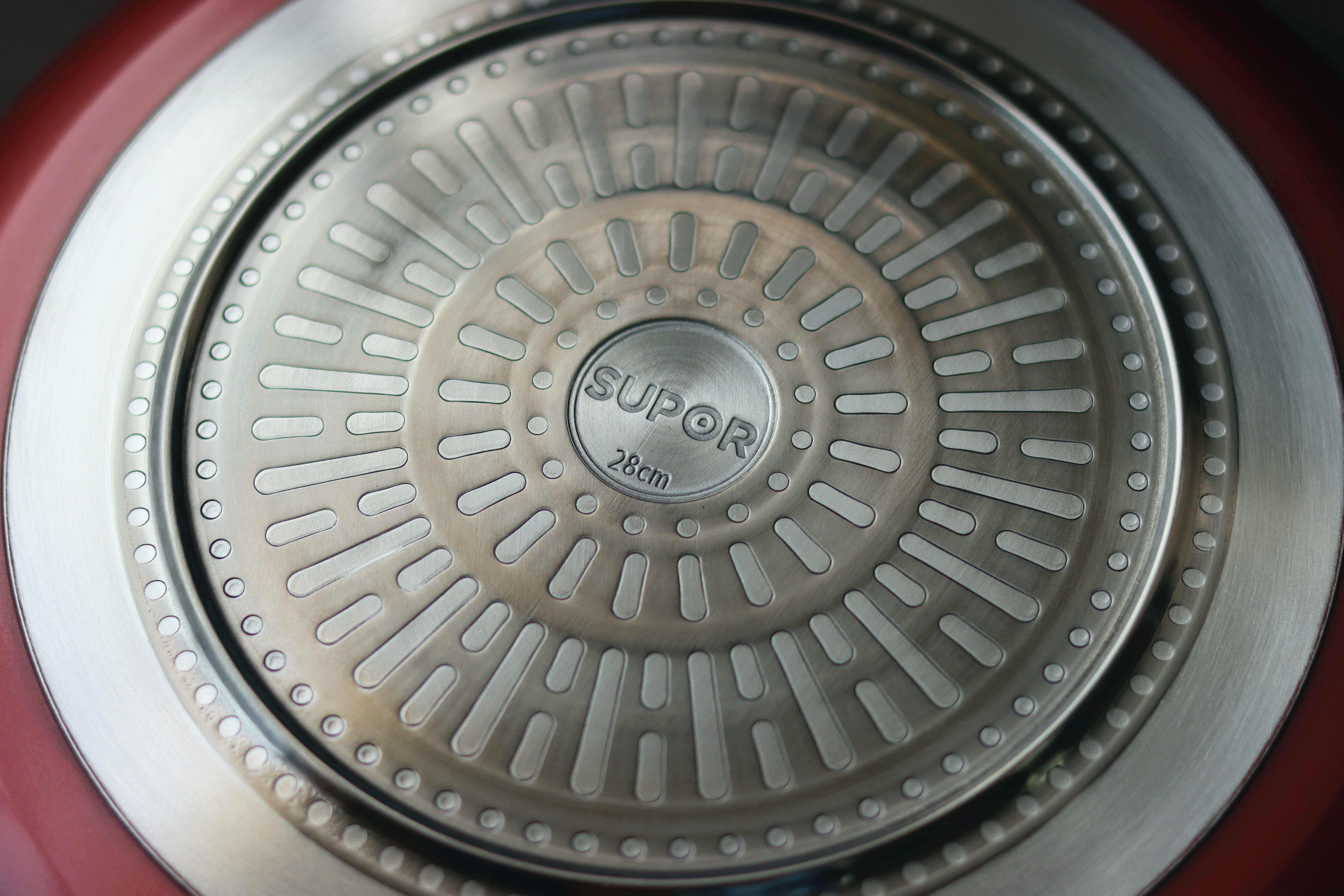 据说这个煎锅能聚油还超好用！——苏泊尔火红点聚油煎锅使用评测