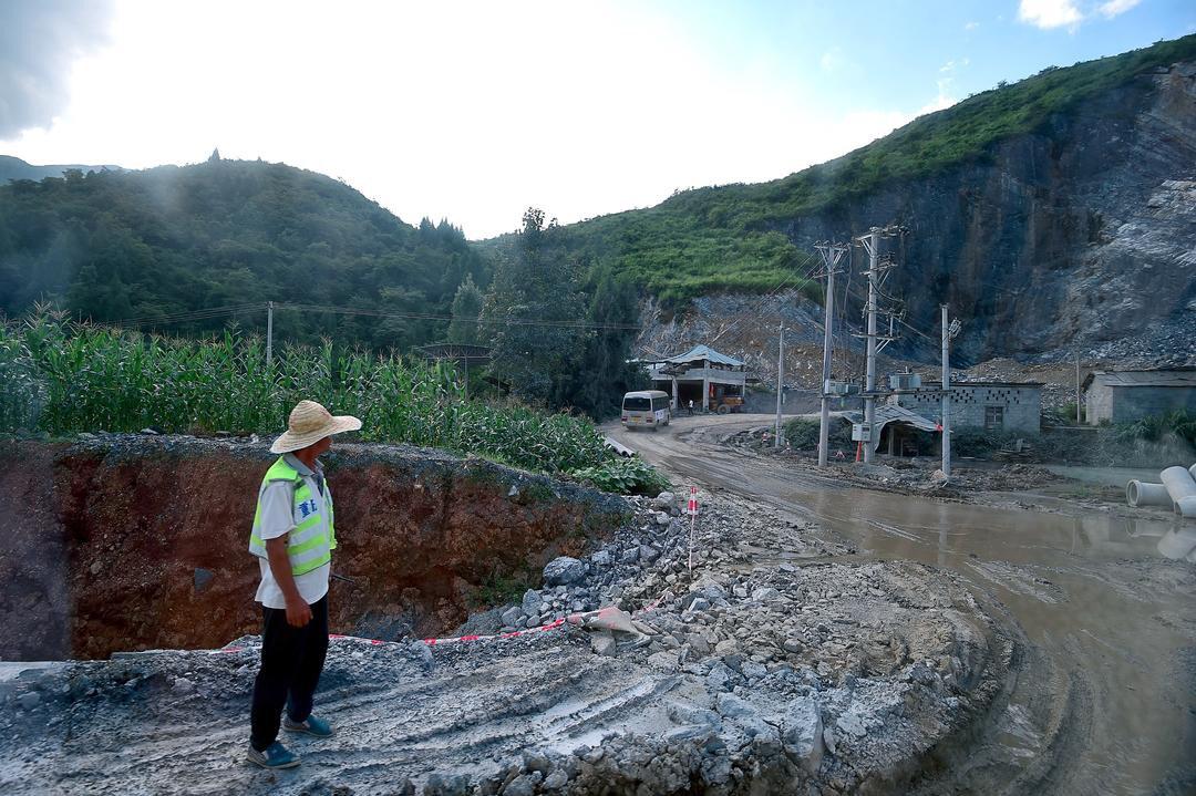 铻嶇埍鍚岃,铻嶅垱涓浗鑻辫嫍璁″垝