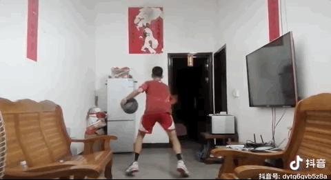 这群上不了赛场的人,给辱骂奥运会运动员的喷子上了最好的一课