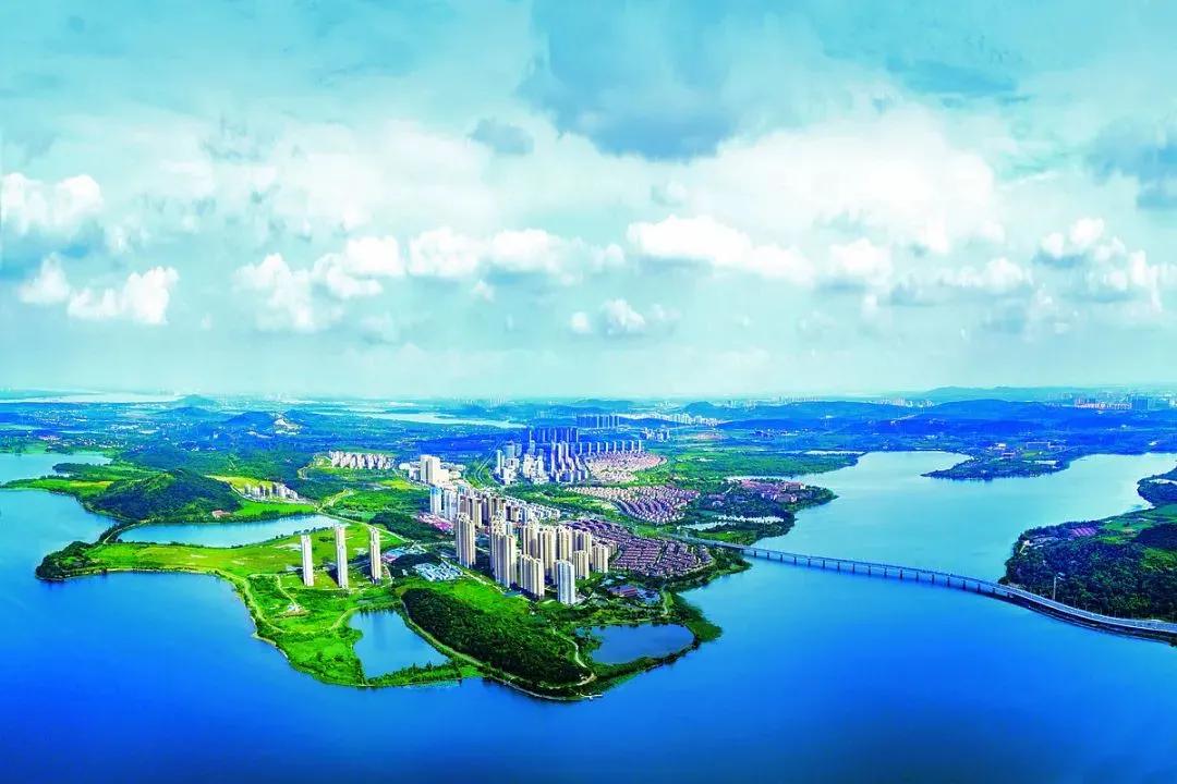 在你心中世界是什么颜色的,在你心中是什么样子的