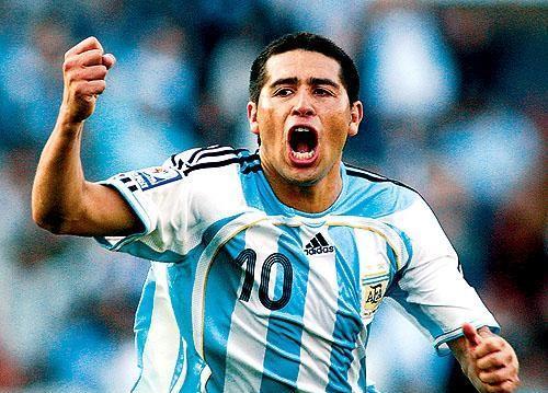 足坛十大领袖,足坛世界级中场指挥官