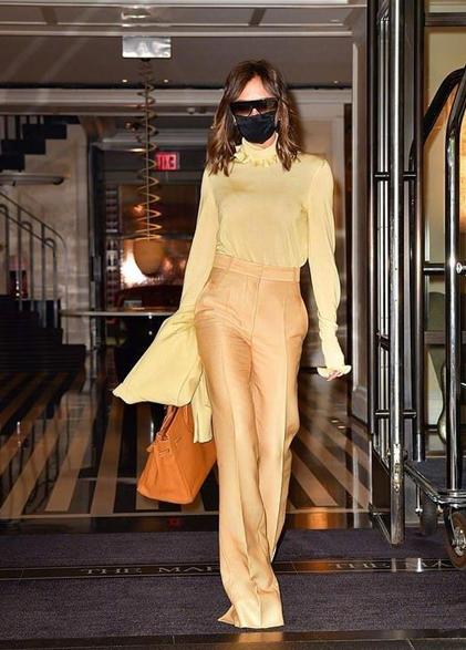 贝克汉姆街头约会被拍,贝克汉姆维多利亚写真