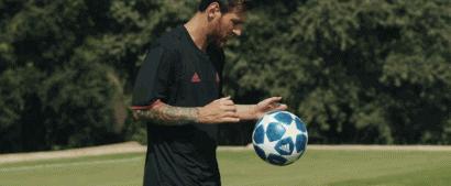 梅西最新上脚球鞋,梅西颠鸡蛋挑战