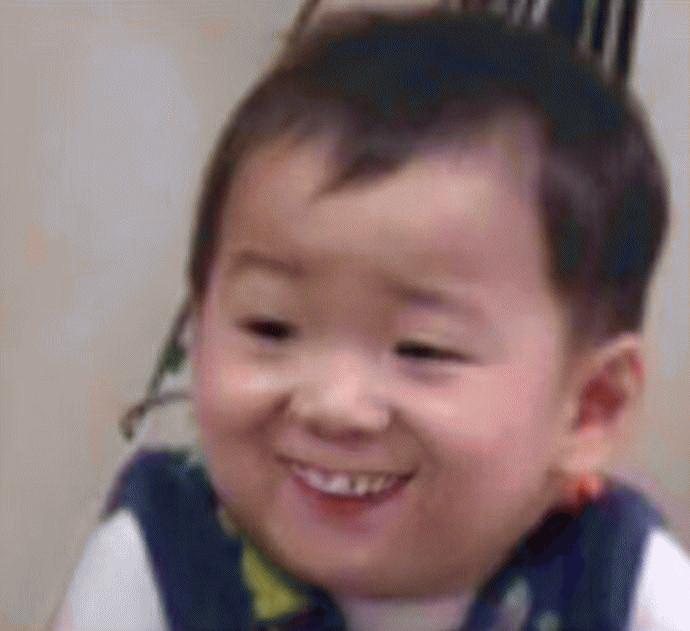 宋民国龇牙笑表情包,宋民国龅牙笑p图