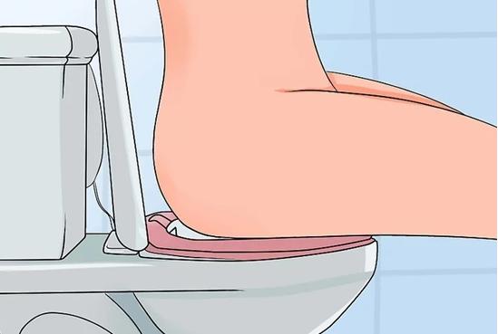 得了痔疮怎么办学会三招治痔疮,得了痔疮别担心这个小方法快试试