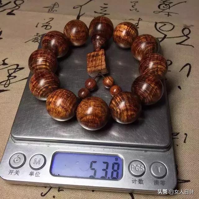 极品海南黄花梨高清大图,有钱也买不到的古董