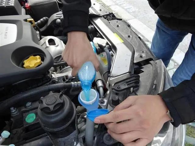 车上各种油液多久换一次雪佛兰,车上各种油液更换